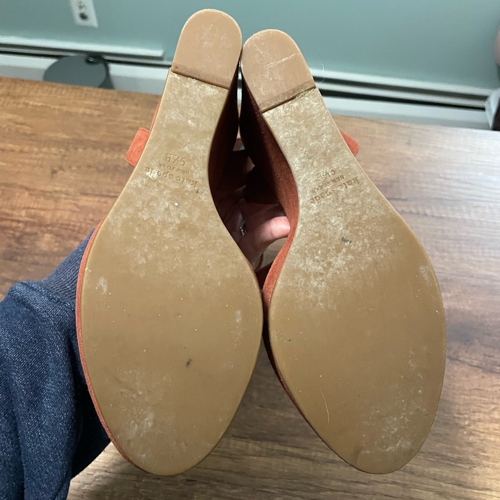 Kate Spade Key Lime Suede Wedge Sandals - Picture 15 of 15